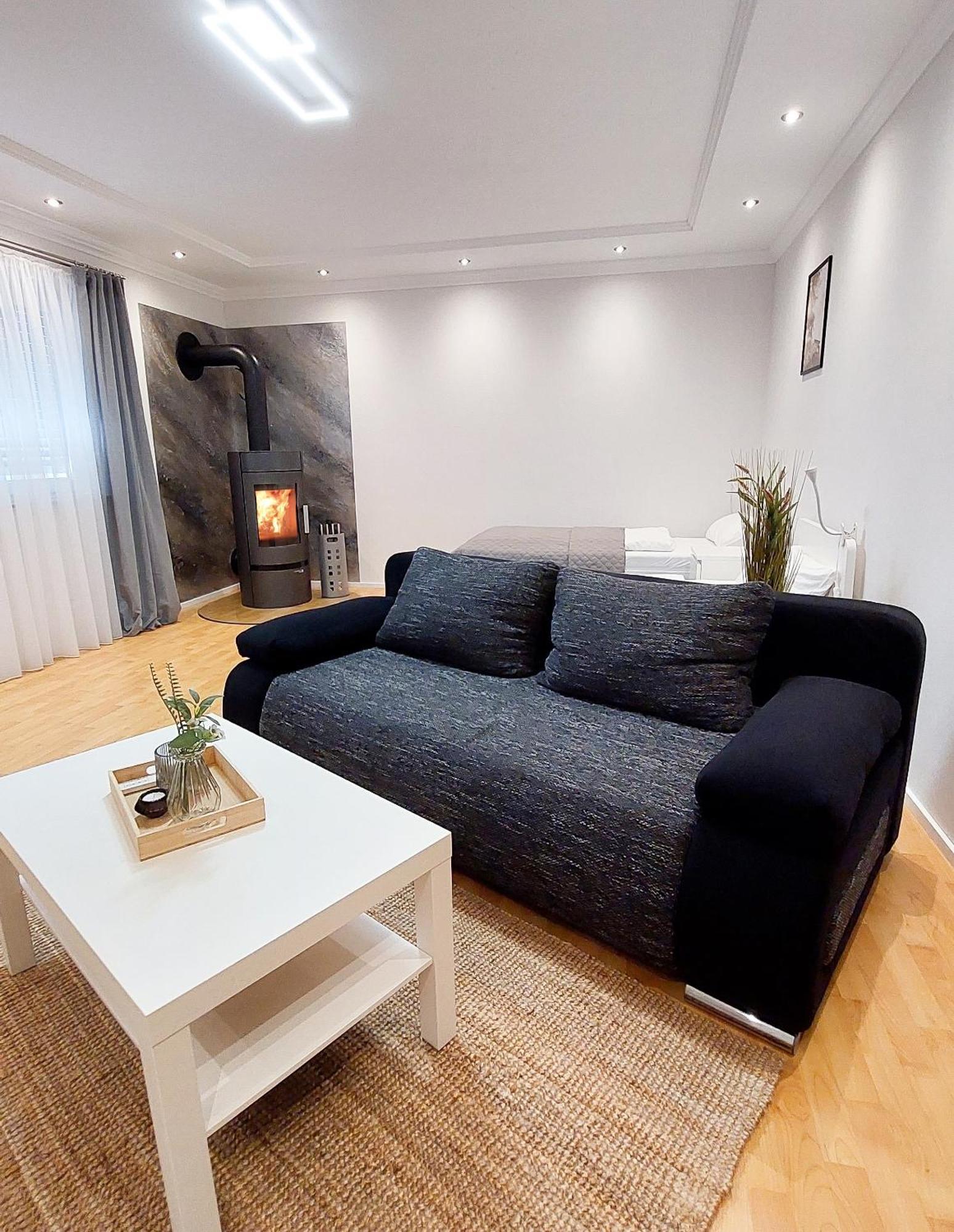 Ferienwohnung Waldbroel - Nahe Naturerlebnispark Waldbrol Ngoại thất bức ảnh
